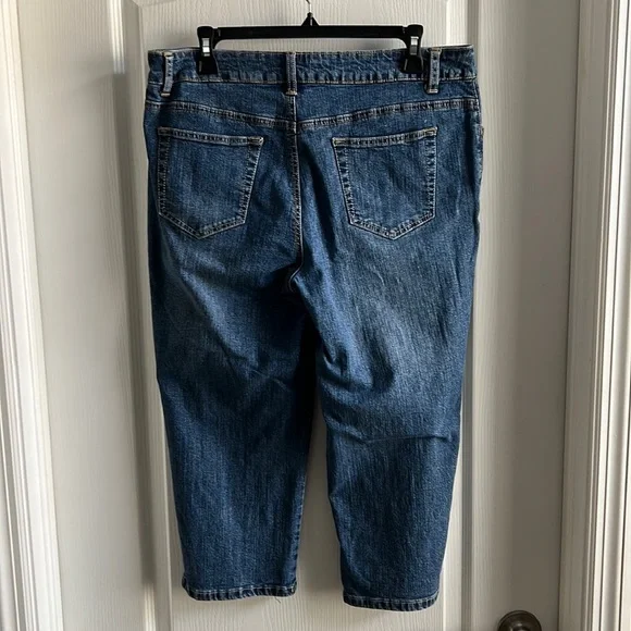 Denim Crop Jeans-Size 12 - Picture 2 of 3